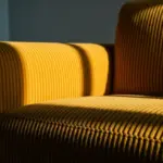 Velours côtelé déco : comment l'adopter dans son intérieur ?